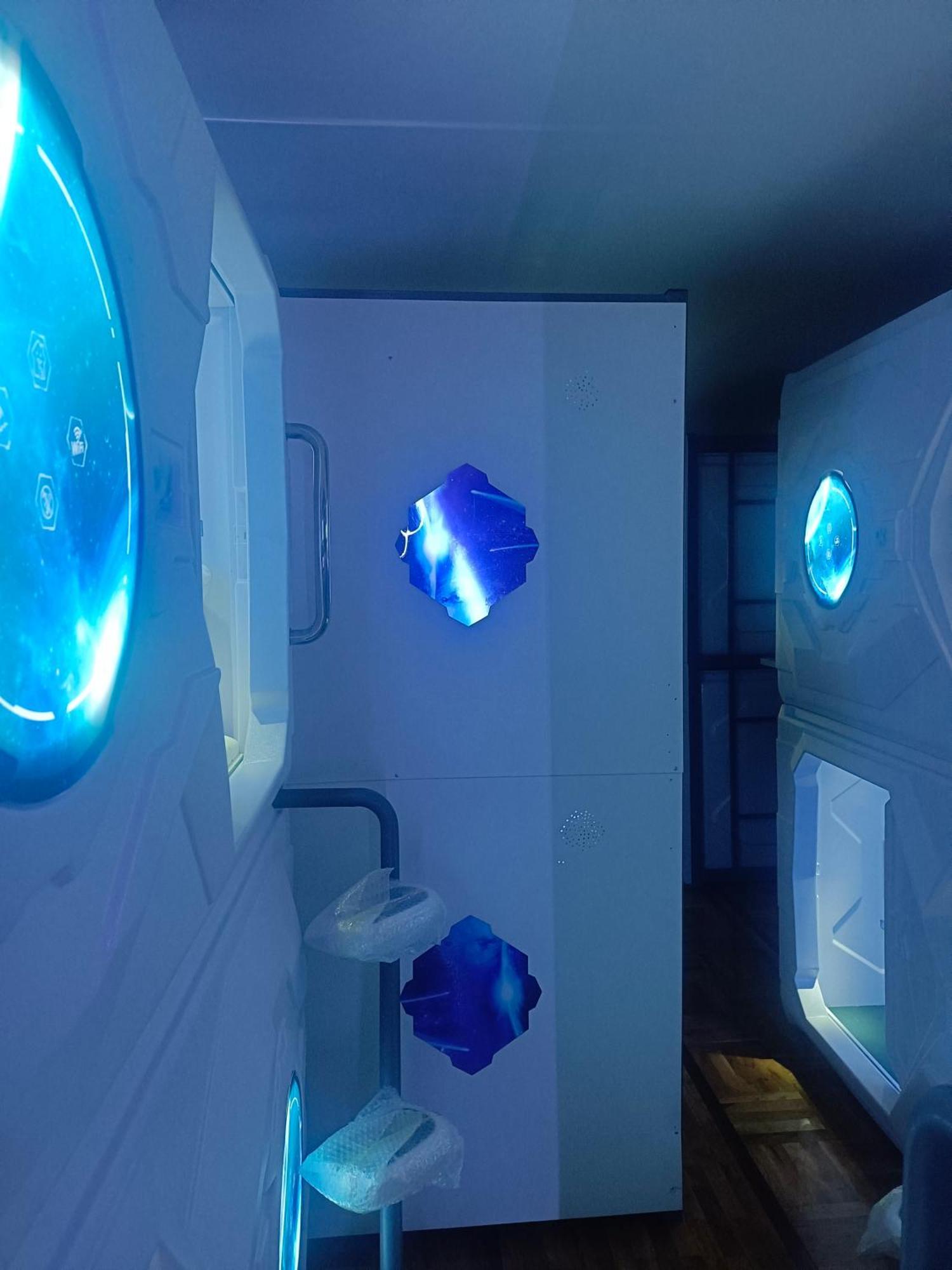 Panda Victor Space Capsule Hostel-Neo Nomad Belgrád Kültér fotó